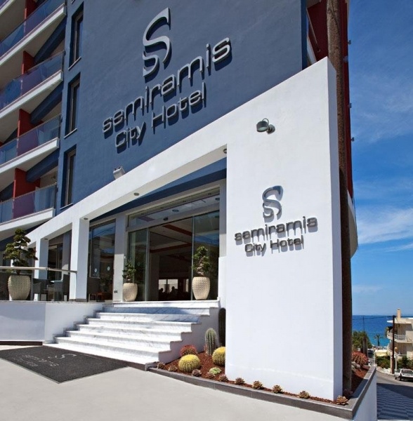 Semiramis ****